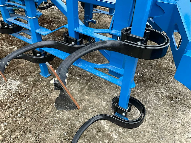 2025 carre usari repliable cultivator demo - afbeelding 3 van  8