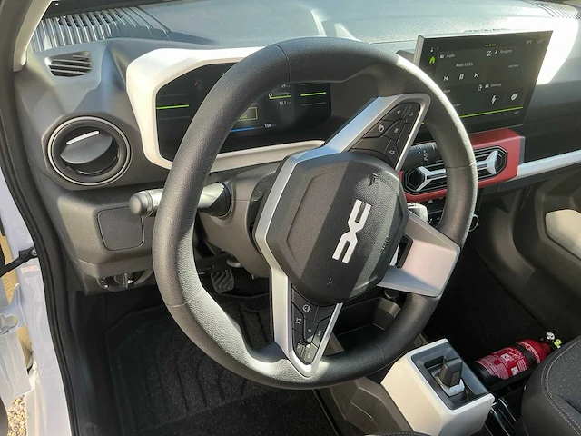 2025 dacia spring personenauto - afbeelding 22 van  47