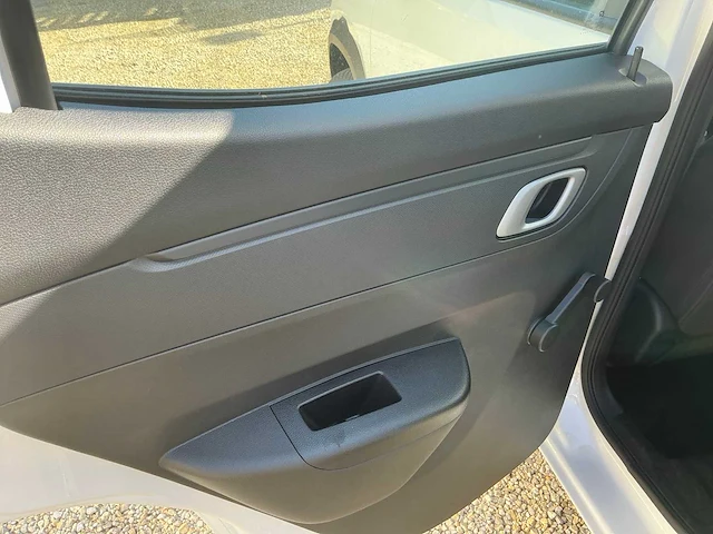 2025 dacia spring personenauto - afbeelding 30 van  47