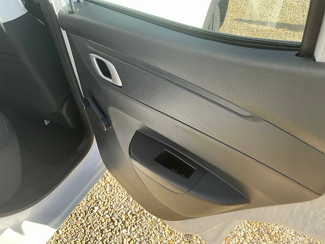 2025 dacia spring personenauto - afbeelding 39 van  47