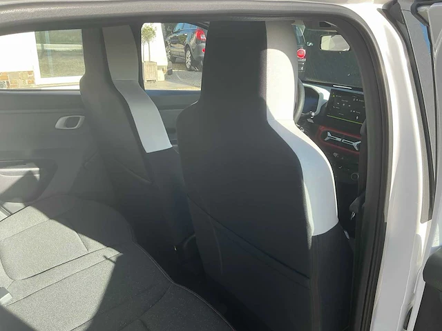 2025 dacia spring personenauto - afbeelding 40 van  47