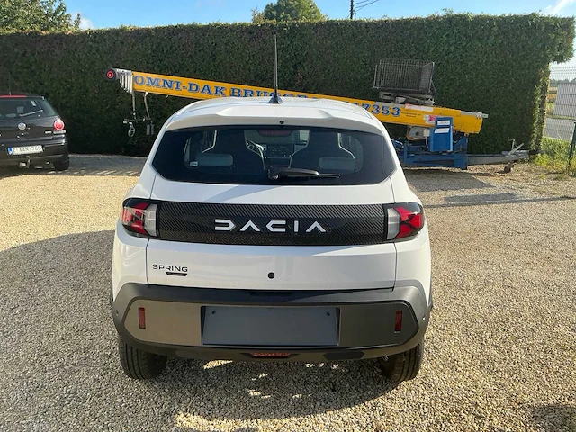 2025 dacia spring personenauto - afbeelding 4 van  47