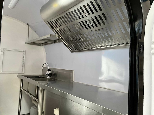 2025 food trailer chroom 220cm - mtm 750kg - afbeelding 25 van  26