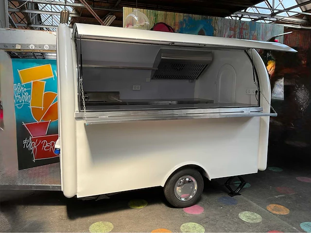 2025 food trailer groot - mtm 750kg - afbeelding 1 van  38