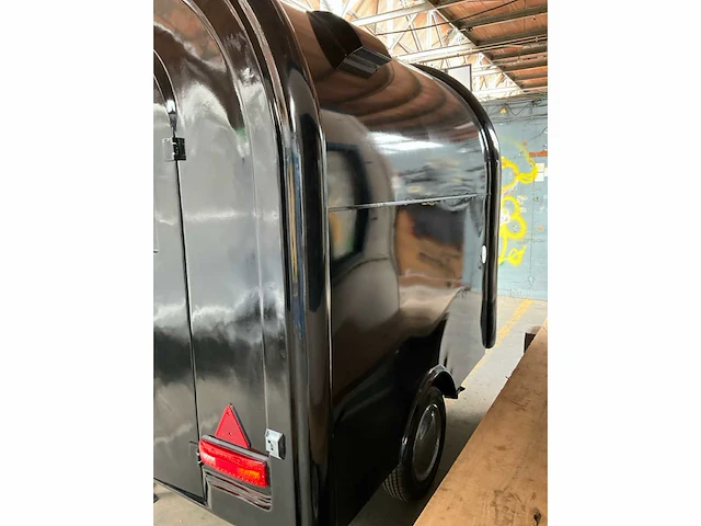 2025 food trailer – inox afwerking– mtm 750kg - afbeelding 3 van  34