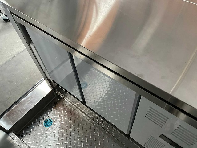 2025 food trailer rood 220cm - mtm 750kg - afbeelding 8 van  30