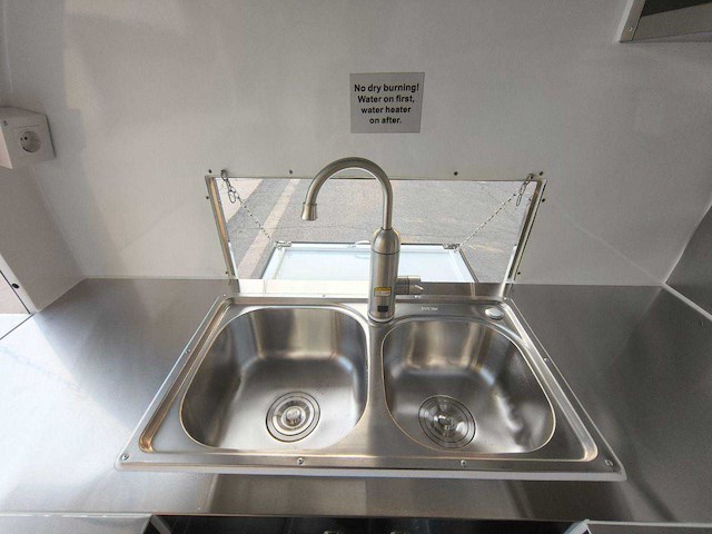 2025 food trailer rood 220cm - mtm 750kg - afbeelding 20 van  30