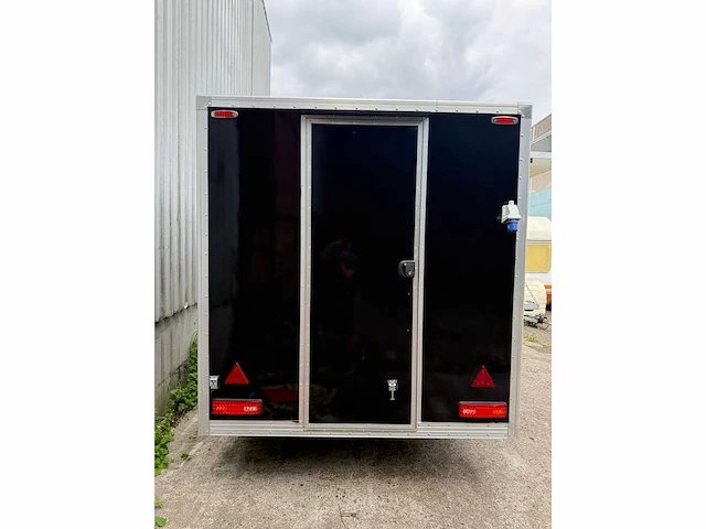 2025 foodtrailer zwart 280cm - mtm 750kg - afbeelding 3 van  11