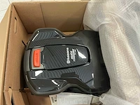 2025 husqvarna 310robot grasmaaier 1000m2 - afbeelding 2 van  5