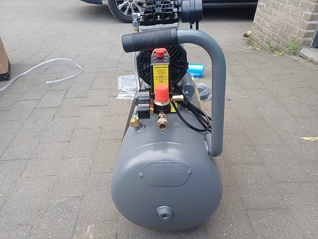 2025 kibani luchtcompressor (2x) - afbeelding 5 van  10