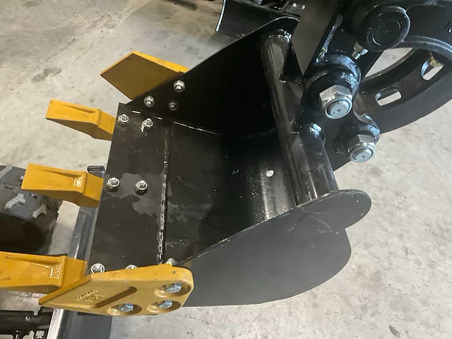 2025 minigraafmachine 1000kg met garantie - afbeelding 12 van  12