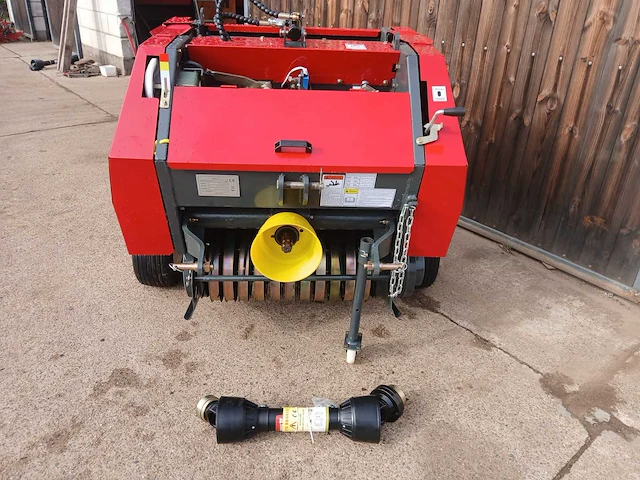 2025 mrbo850 balenpers voor minitractor - afbeelding 5 van  7