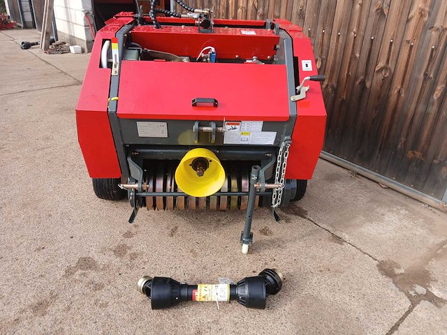 2025 mrbo850 balenpers voor minitractor - afbeelding 5 van  7