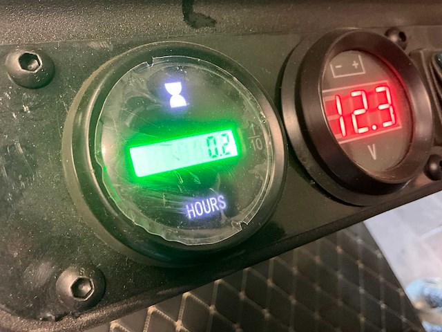 2025 nuoman minigraafmachine 1200kg - zwenkgiek - afbeelding 8 van  21