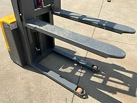 2025 nycheki stapelaar elektrisch standing-type - afbeelding 4 van  9