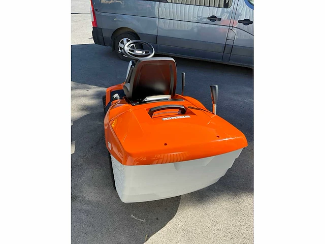 2025 stihl rt4082 zitmaaier - afbeelding 7 van  12