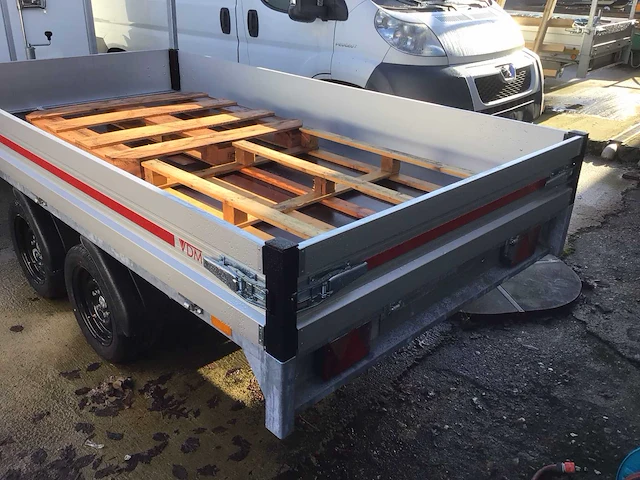 2025 vdm flatbed geremde autoaanhanger - afbeelding 10 van  22