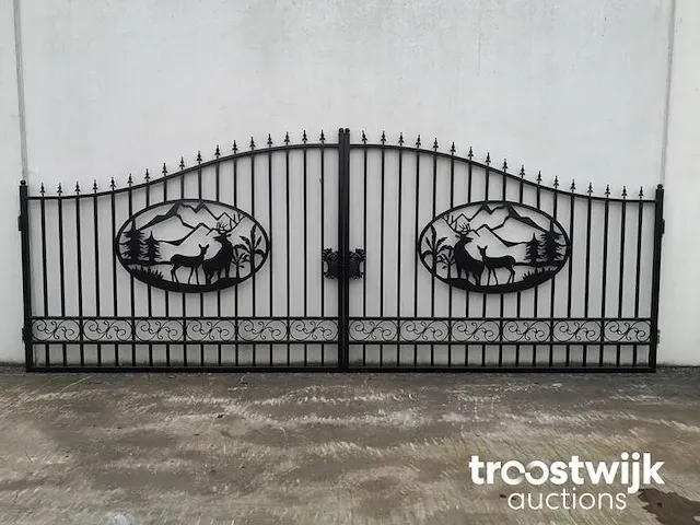 20ft deer design gate - afbeelding 1 van  8