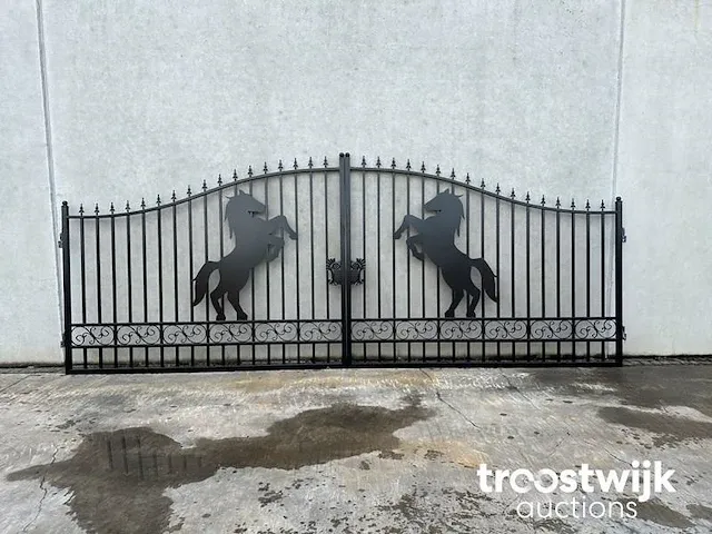 20ft horse design gate - afbeelding 1 van  7