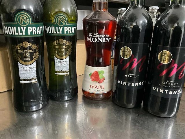 20x diverse flessen vintage wijn - afbeelding 3 van  12