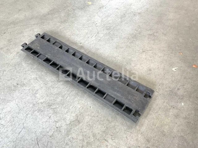 20x kabelbrug met klep en 2 kanalen 100x250x45mm - afbeelding 5 van  7