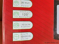 20x ongebruikt 30w led smd floodlight - afbeelding 8 van  11