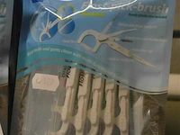 ±20x oral-in-one floss-pick-brush - afbeelding 2 van  2
