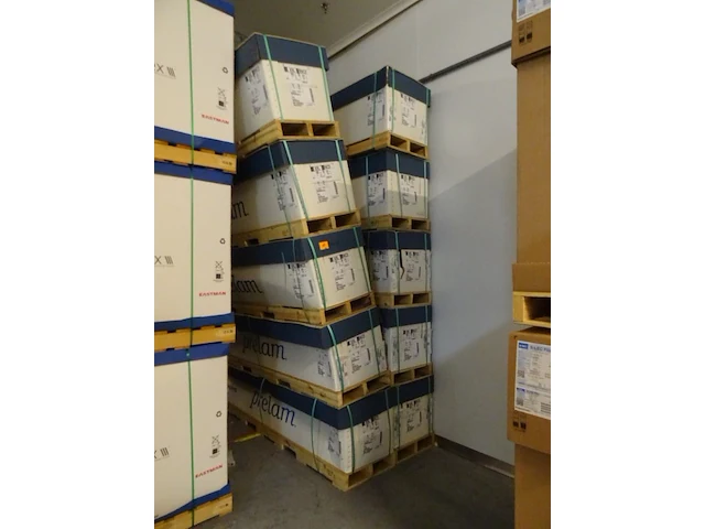20x rol prelam eastman - afbeelding 1 van  2