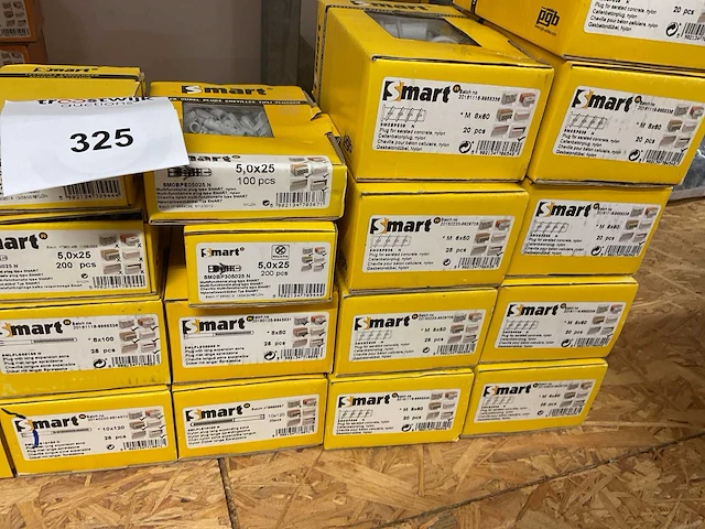 21 dozen pluggen - afbeelding 4 van  6