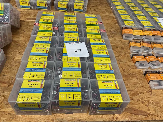 21 dozen verzinkte universele schroeven - afbeelding 1 van  6