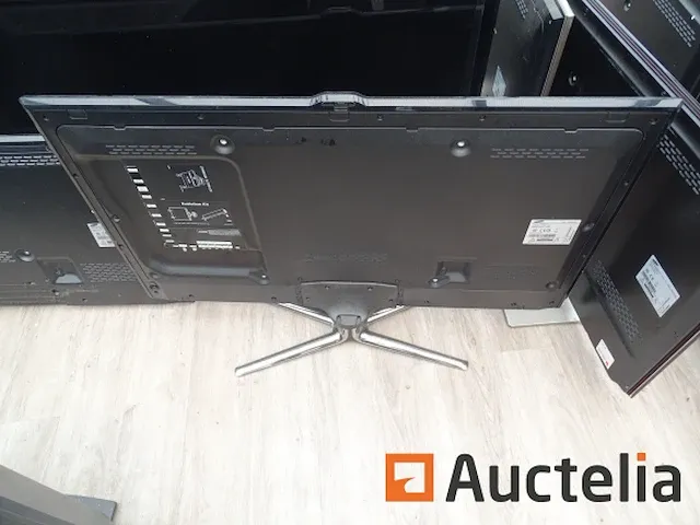 21 flat scherm televisies - afbeelding 6 van  27