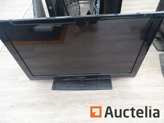 21 flat scherm televisies - afbeelding 21 van  27