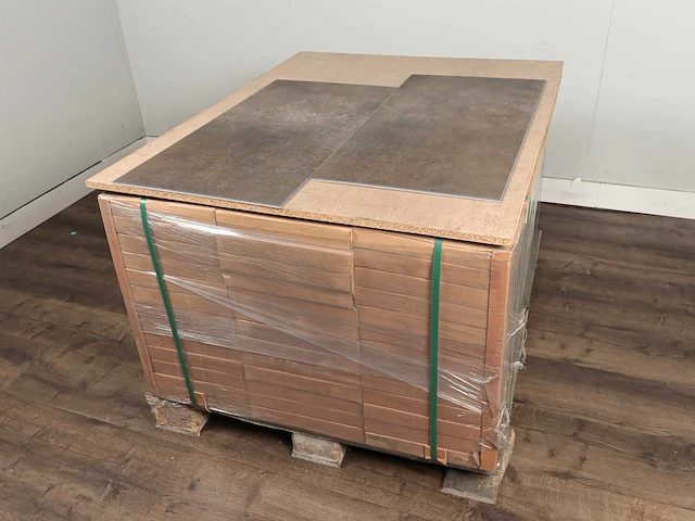 21 m2 pvc-click tegel - 856 x 428 x 5 mm - afbeelding 4 van  4