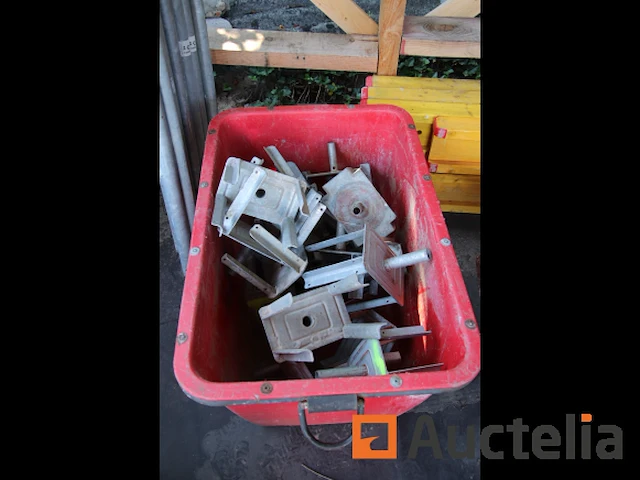 21 steunkoppen voor doka truss - afbeelding 1 van  1