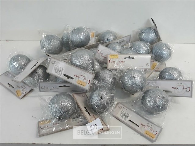 21 x kerstbal pvc zilver met glitters 6 cm - afbeelding 1 van  3