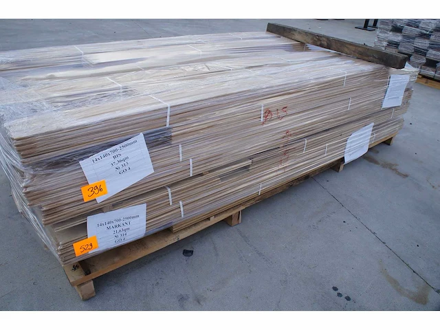 21,63 m² massief eiken parket 15mm - afbeelding 2 van  6