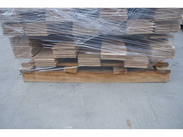21,63 m² massief eiken parket 15mm - afbeelding 4 van  6