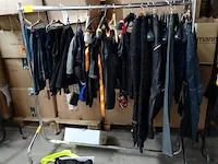 21x diverse motorbroeken - afbeelding 1 van  56