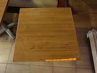 21x houten tafel vv metalen voet - afbeelding 2 van  3
