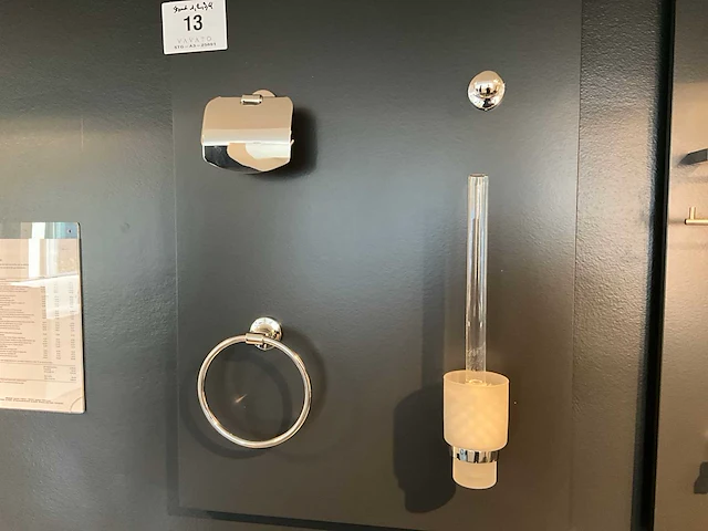 22 diverse bad en toilet accessoires - afbeelding 6 van  13