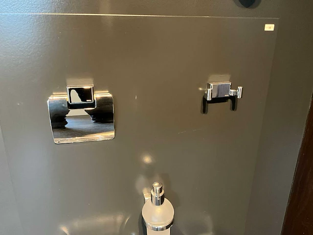 22 diverse bad en toilet accessoires - afbeelding 11 van  13