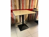 22 diverse bistrotafels - afbeelding 2 van  8