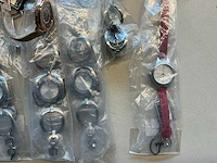 22 diverse horloges olivier strelli - afbeelding 2 van  12