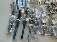22 diverse horloges olivier strelli - afbeelding 8 van  12