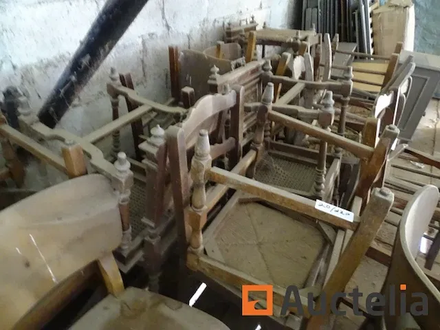 22 houten stoelen - afbeelding 2 van  7