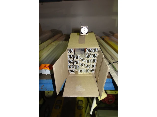 22 lampen daglicht 18w l60cm - afbeelding 1 van  2