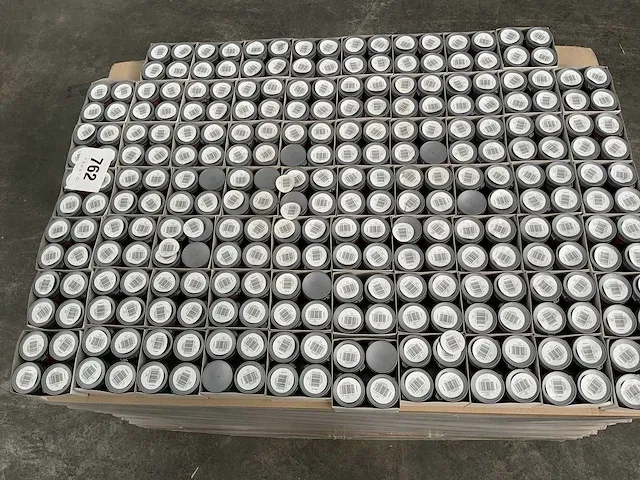 2251 potjes verf - afbeelding 5 van  8