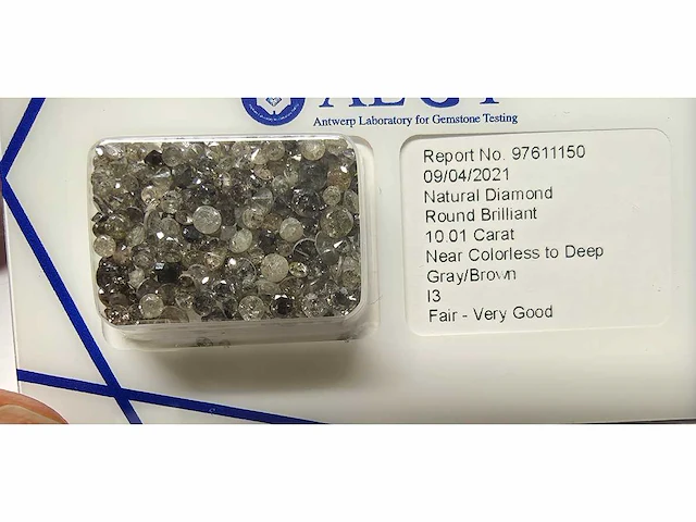 226 round natural diamonds 10.01cts i3 - afbeelding 1 van  5