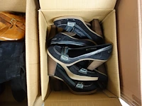 22x diverse schoenen - afbeelding 2 van  4