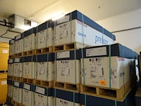22x rol prelam eastman - afbeelding 1 van  2